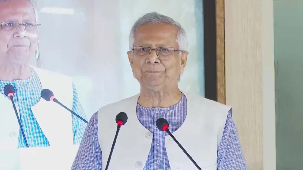 চাকরি নয়, মানুষের জন্ম হয়েছে উদ্যোক্তা হওয়ার জন্য: প্রধান উপদেষ্টা