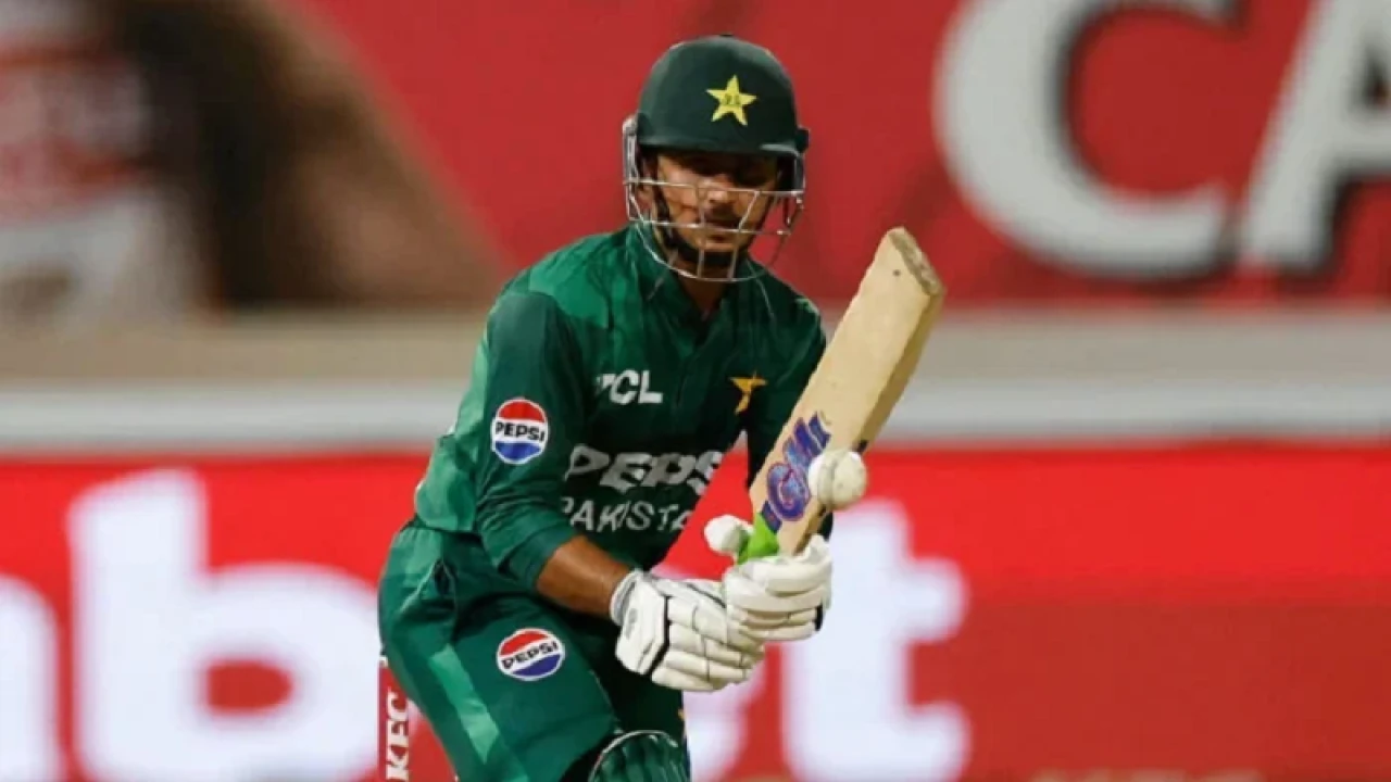 লজ্জার রেকর্ডে বাবর-হাফিজদের স্পর্শ করলেন সাইম