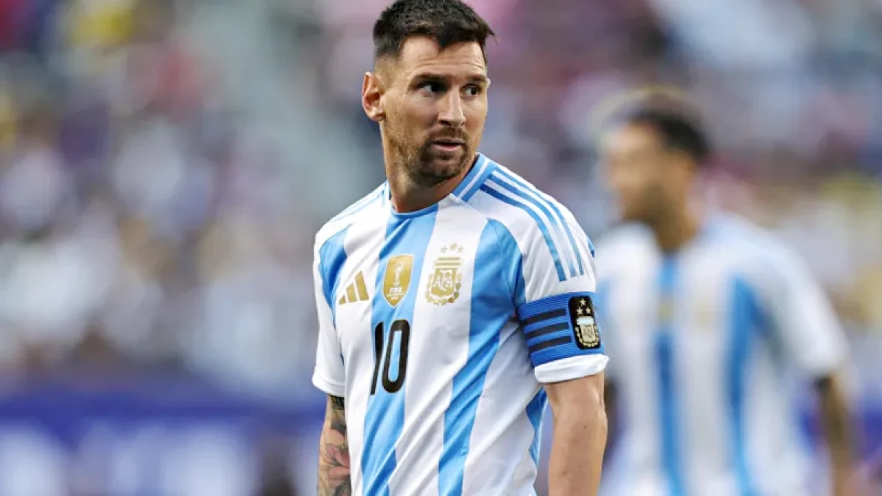 শীর্ষস্থান হারাল আর্জেন্টিনা