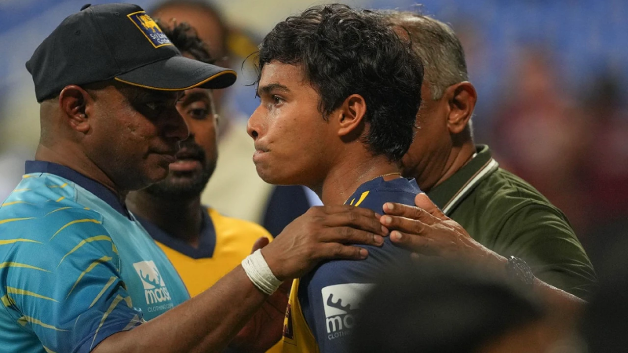 তোমার পাশে বাবার মতোই থাকব