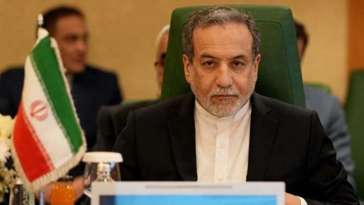 সংঘাত নয়, কূটনীতিই একমাত্র পথ