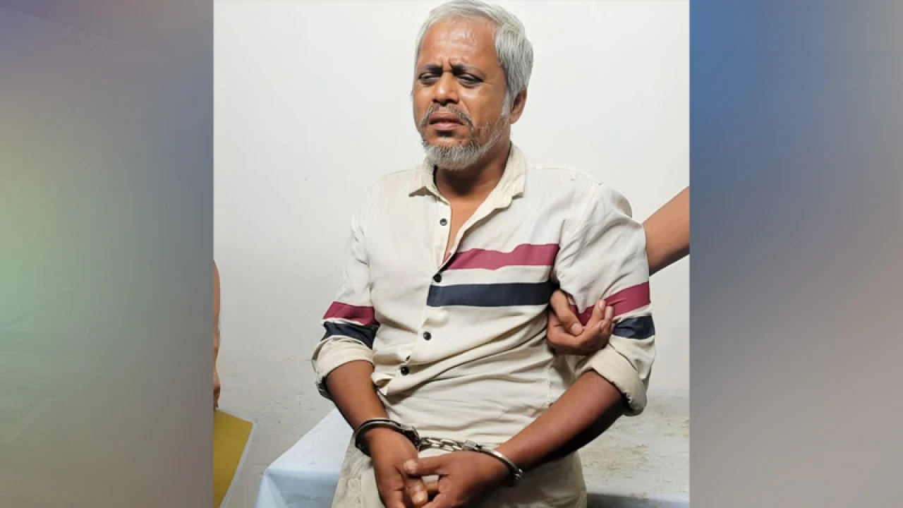 ব্যবসায়ীকে কোদাল দিয়ে কুপিয়ে হত্যা, গ্রেপ্তার ১