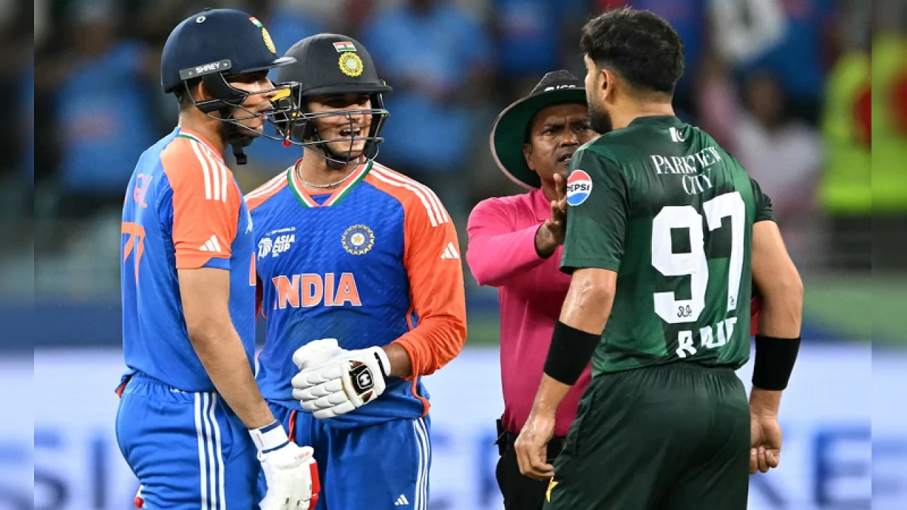 ‘সর্বোত্তম উপায়ে’ পাকিস্তানকে ওষুধ দিয়েছেন অভিষেক