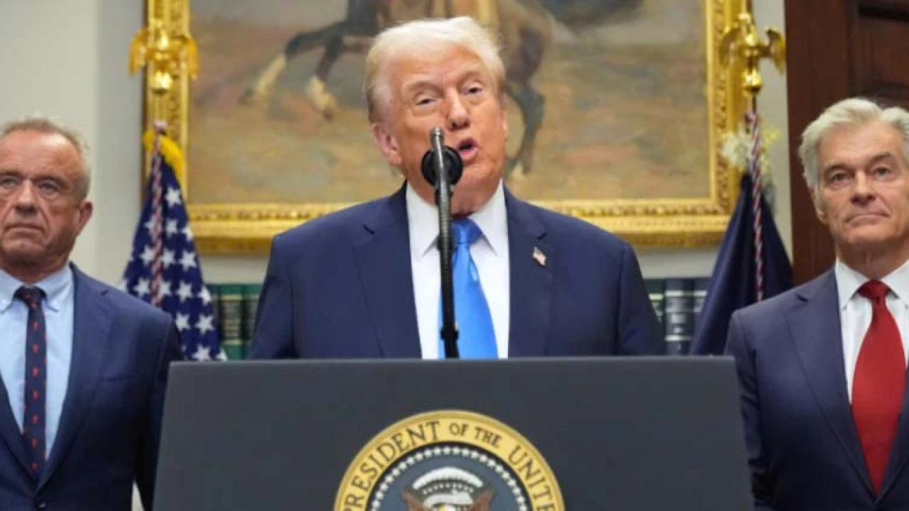 টাইলেনল ও ভ্যাকসিনে অটিজমের ঝুঁকি, দাবি ট্রাম্পের