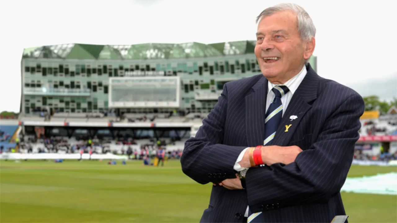 কিংবদন্তি আম্পায়ার ডিকি বার্ড আর নেই