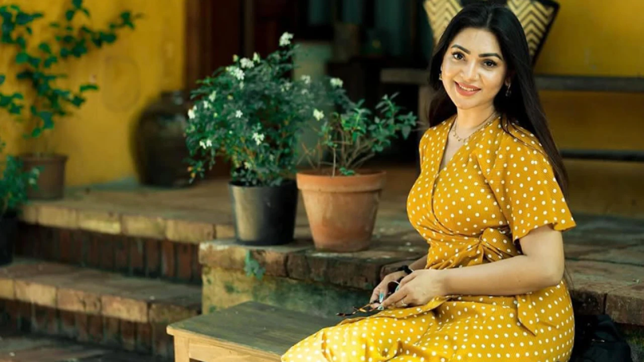 সম্পর্কে আছেন কিন্তু ফিলিংস কাজ করছে না: প্রভা