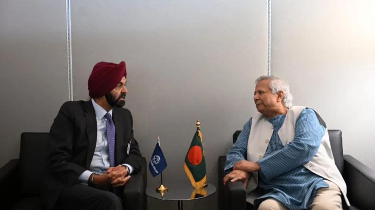 বিশ্বব্যাংক প্রেসিডেন্টের সঙ্গে বৈঠকে নির্বাচন নিয়ে আলোচনা প্রধান উপদেষ্টার 