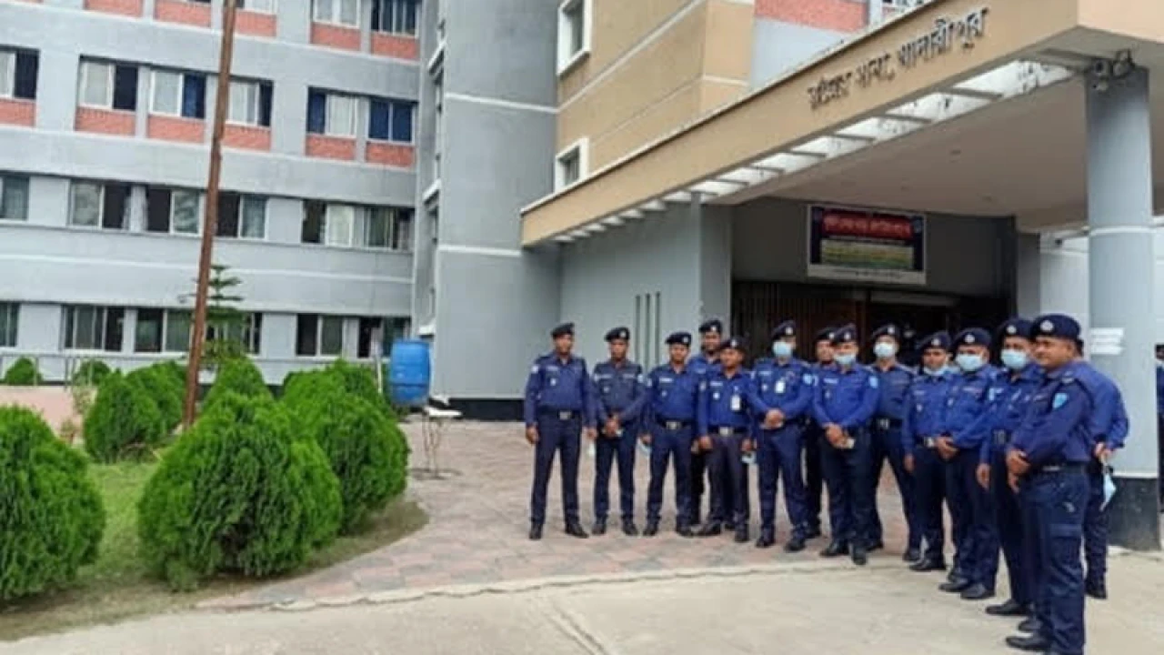 আসামিকে নির্যাতন, ওসির বিরুদ্ধে মামলার নির্দেশ আদালতের