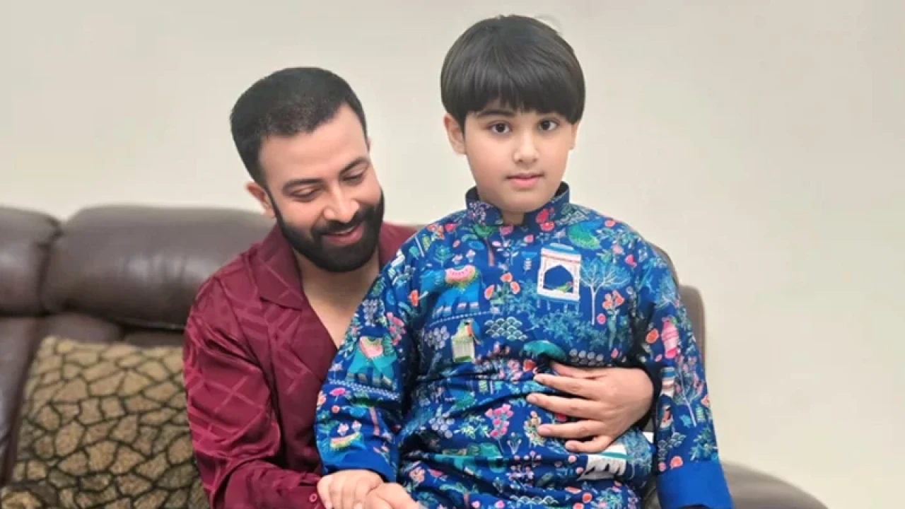 ছেলের জন্মদিনে শুভেচ্ছা জানিয়ে যা লিখলেন শাকিব