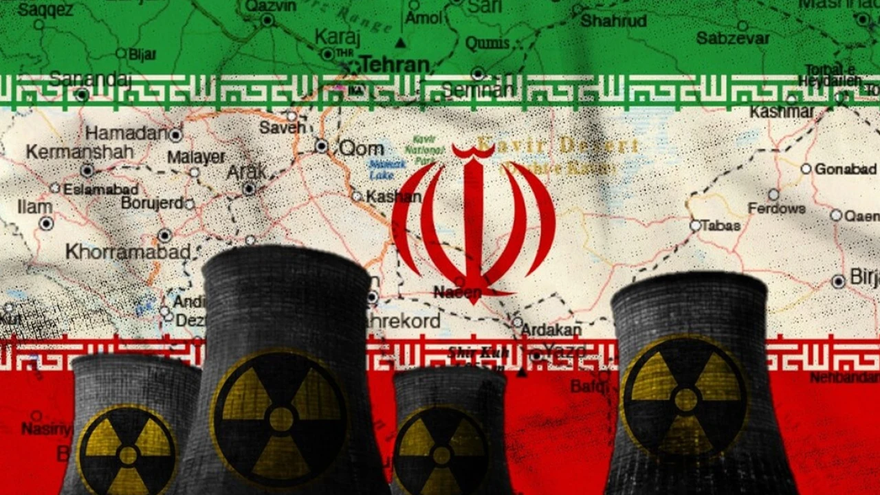 পারমাণবিক ও অর্থনৈতিক চাপে চরম সংকটে ইরান