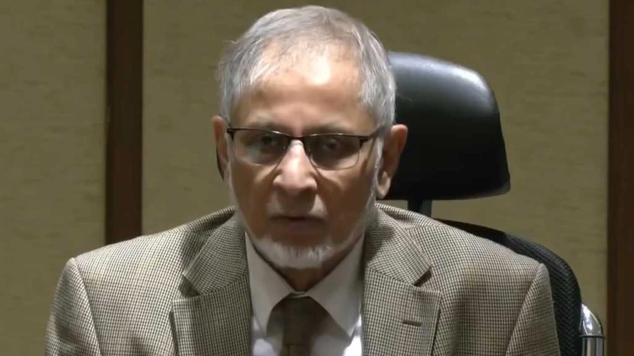 ব্যাংকের টাকা লোপাটকারীদের কেউ ছাড় পাবে না: আনিসুজ্জামান 