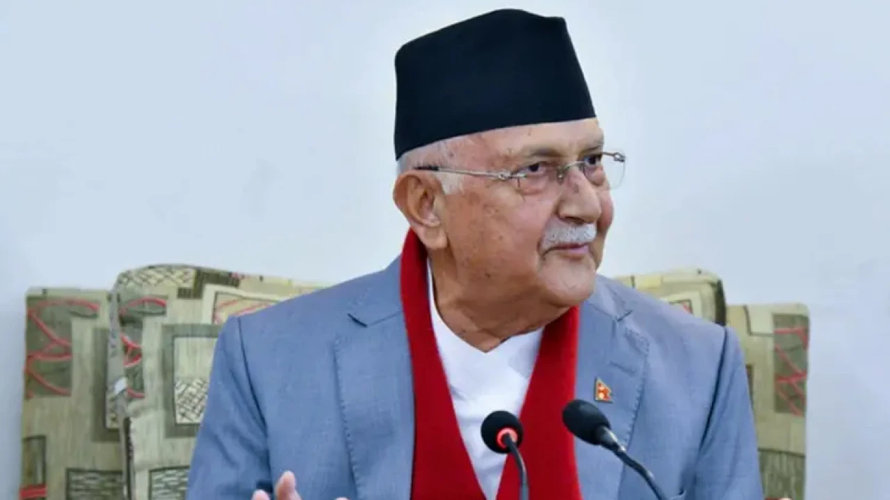 নেপালে সাবেক প্রধানমন্ত্রী ওলির ওপর দেশত্যাগে নিষেধাজ্ঞা জারি