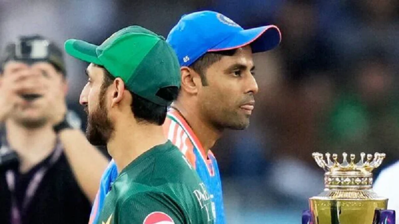 সূর্যকুমার দু’বার আমার সঙ্গে হাত মিলিয়েছেন: আগা সালমান