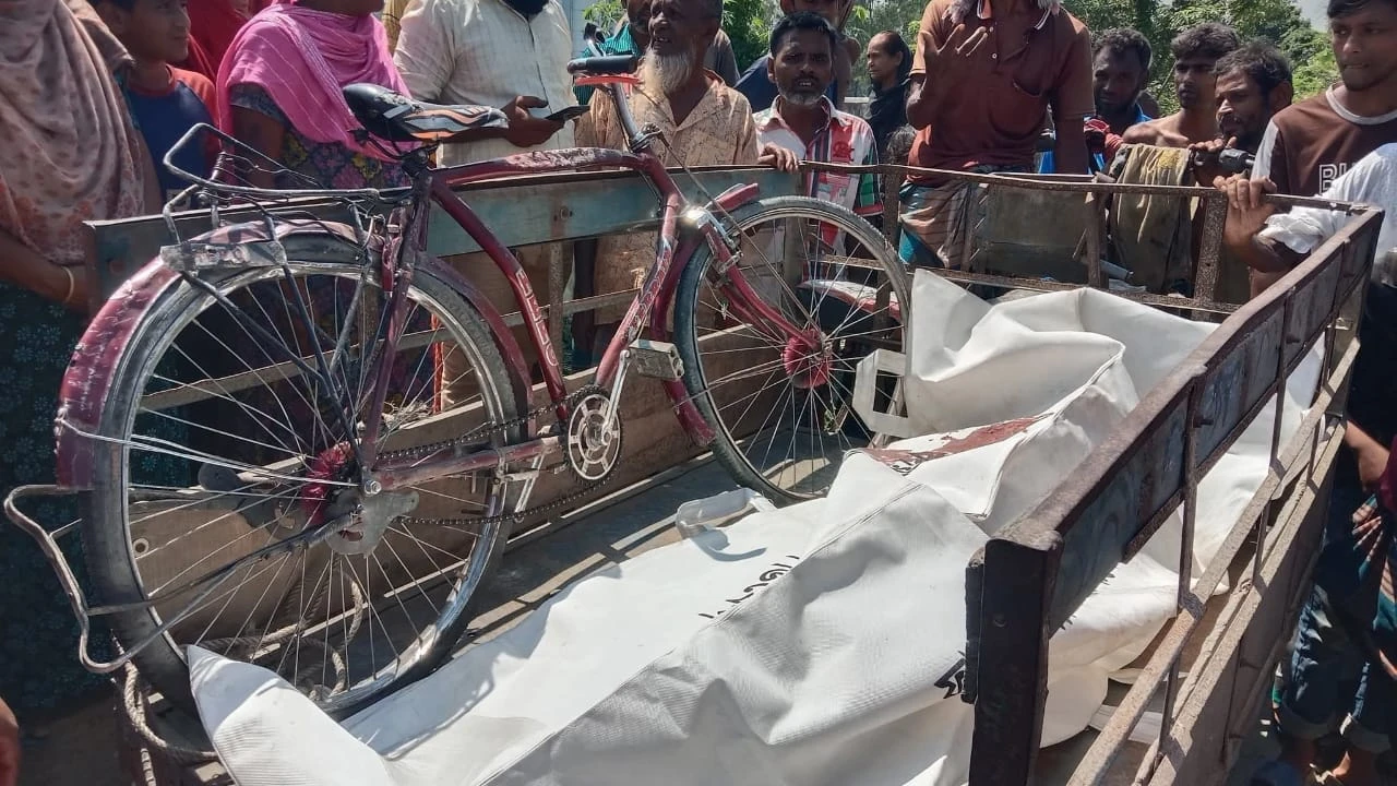 বাসচাপায় যুবক নিহত