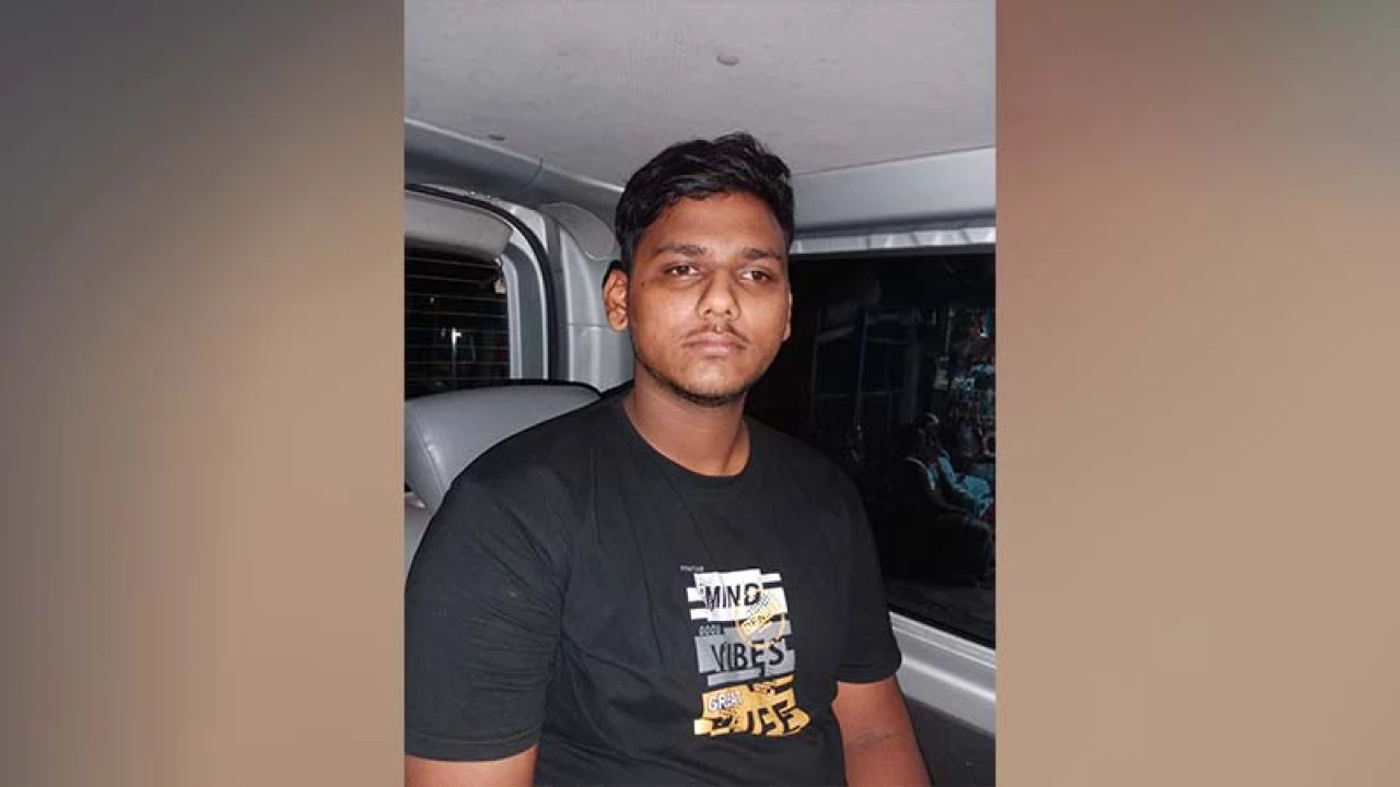 নুরাল পাগলের মরদেহে পোড়ানোর মামলায় ড্রাইভার গ্রেপ্তার 