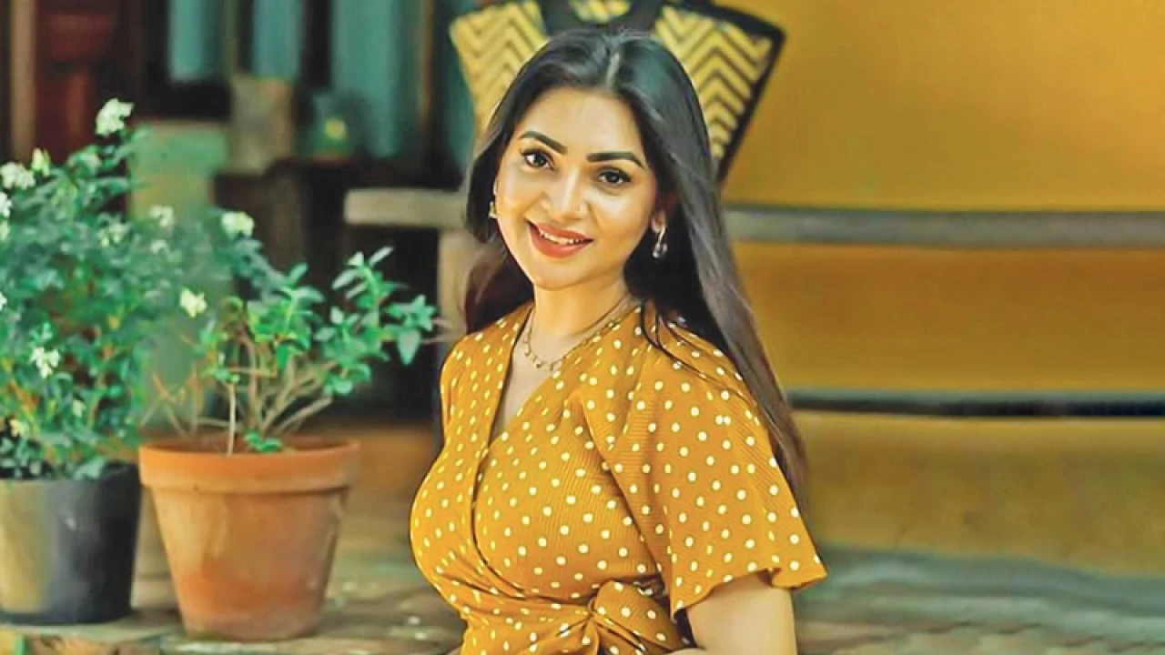 নতুন তথ্য দিলেন প্রভা