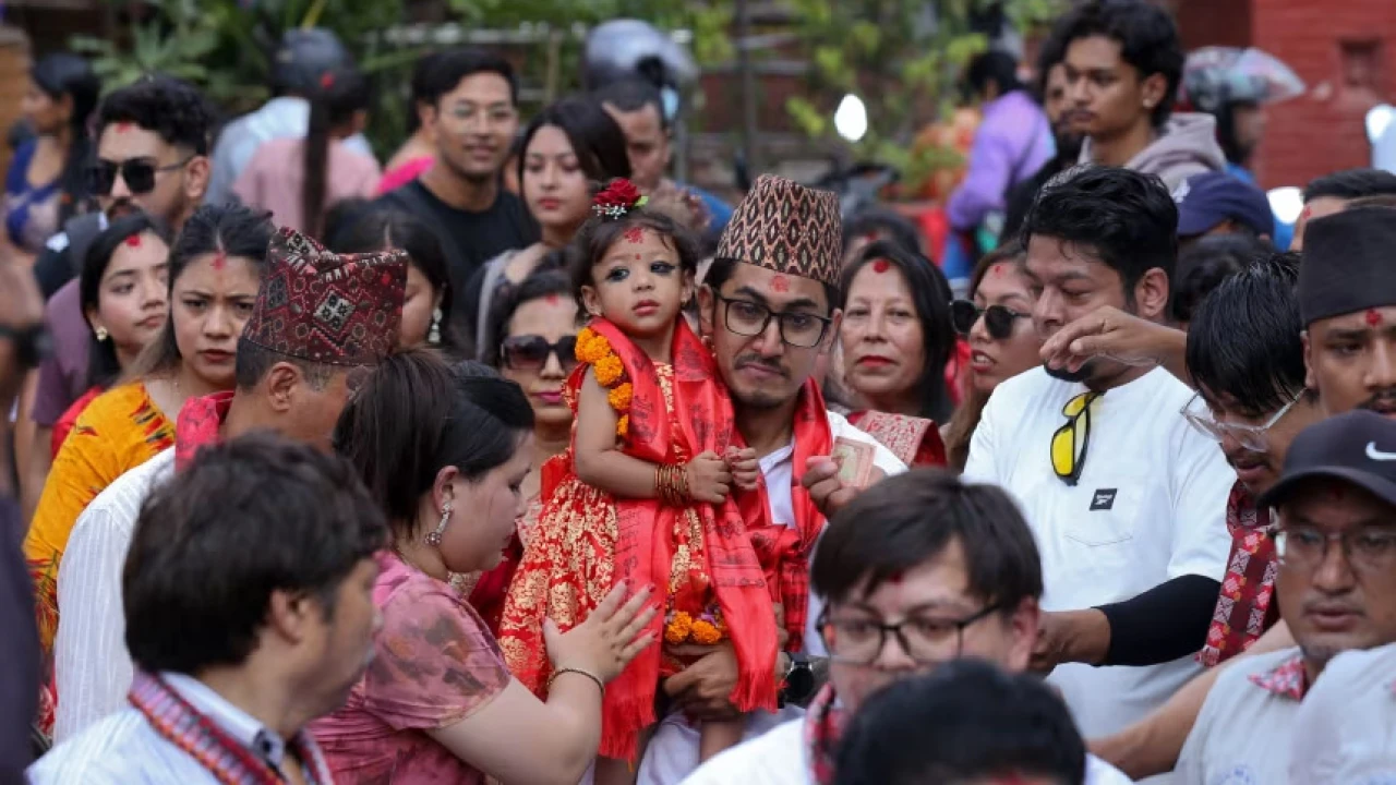নেপালে ২ বছরের কন্যা শিশুকে ‘জীবন্ত দেবী’ নির্বাচিত