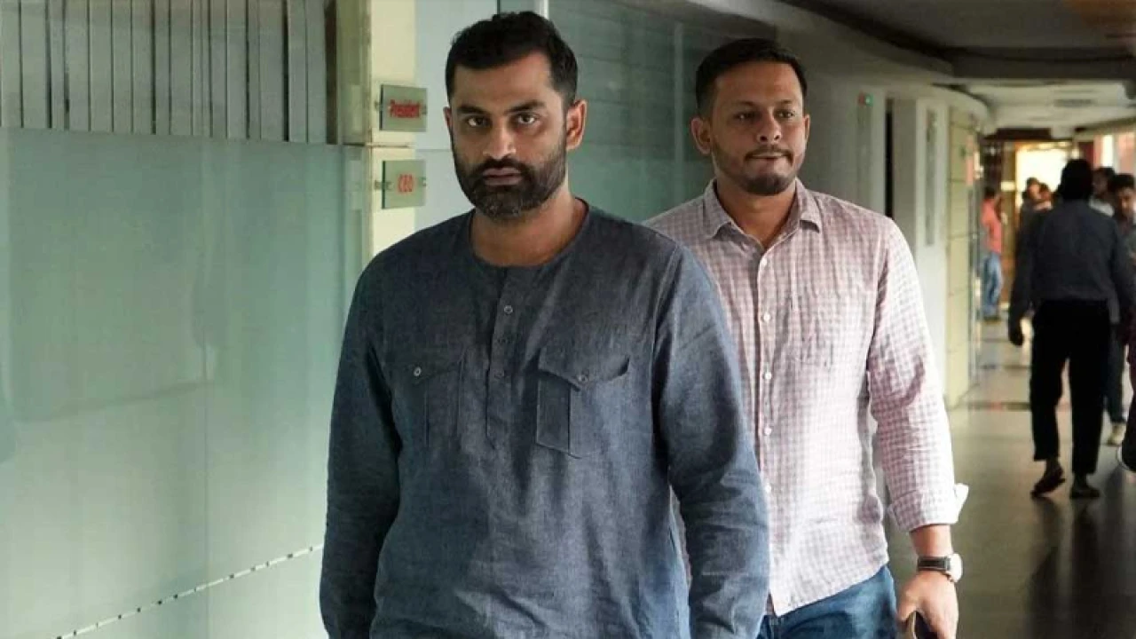 বিসিবির নির্বাচন থেকে সরে দাঁড়ালেন তামিম 