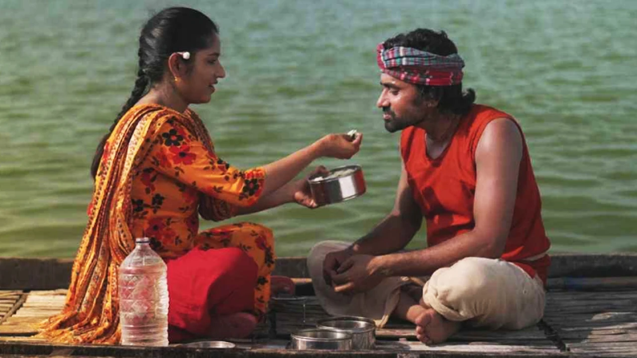 টিভি আয়োজনে দুর্গোৎসব