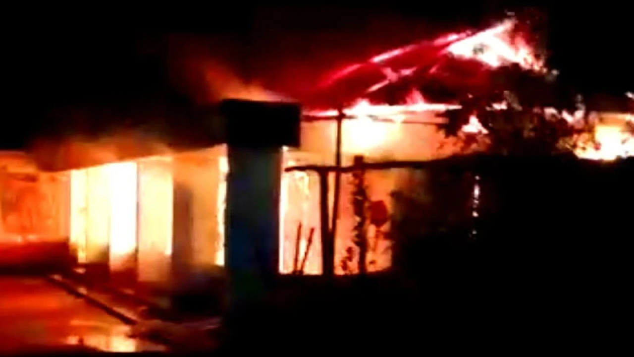 ফেঞ্চুগঞ্জে অগ্নিকাণ্ড, ভস্মীভূত অর্ধ কোটি টাকার সম্পদ 