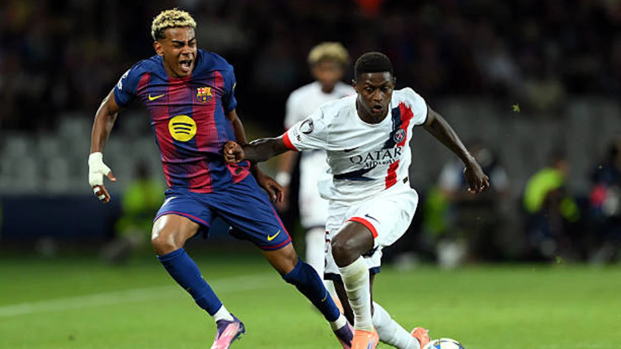 দারুণ প্রত্যাবর্তনে বার্সাকে হারাল পিএসজি