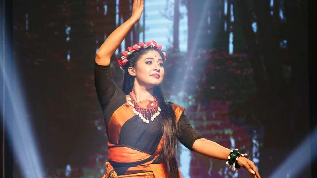 ঢাকার বিভিন্ন পূজা মণ্ডপে ঘুরে বেড়িয়েছি: পূজা