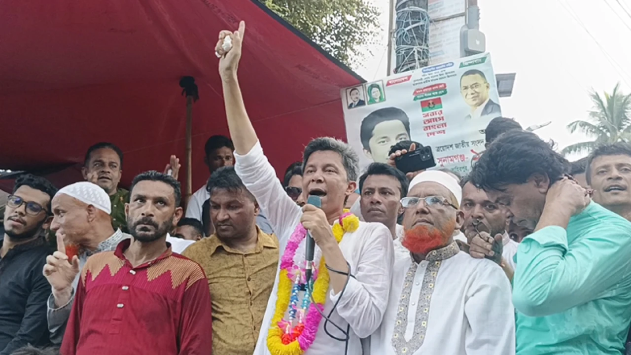 ‘ফ্যাসিস্ট হাসিনা ১৭ বছর ষড়যন্ত্র করে বিএনপিকে ভাঙতে পারেনি’