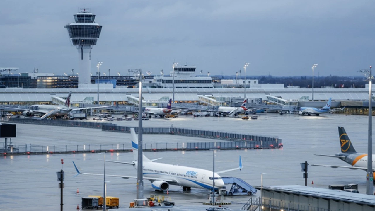 ড্রোন আতঙ্কে আবারও বন্ধ জার্মানির বিমানবন্দর