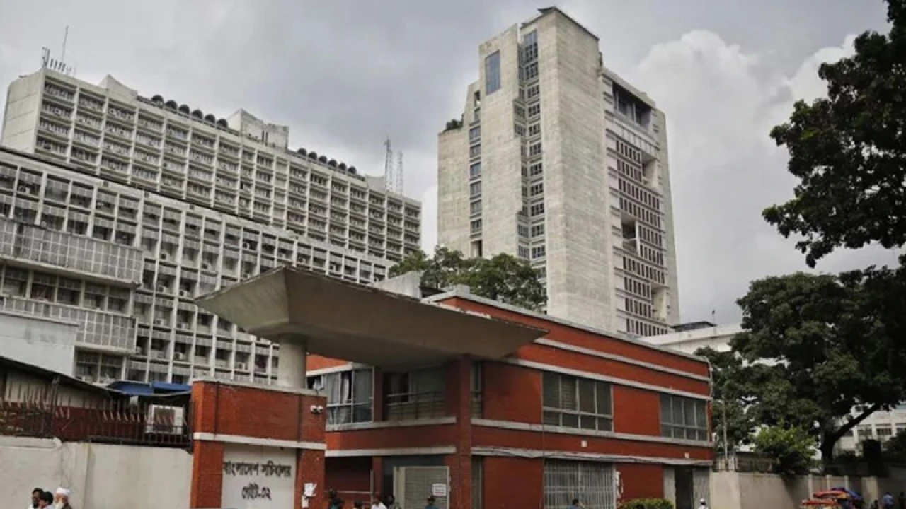 রবিবার থেকে সচিবালয়ে একবার ব্যবহার্য প্লাস্টিক নিষিদ্ধ