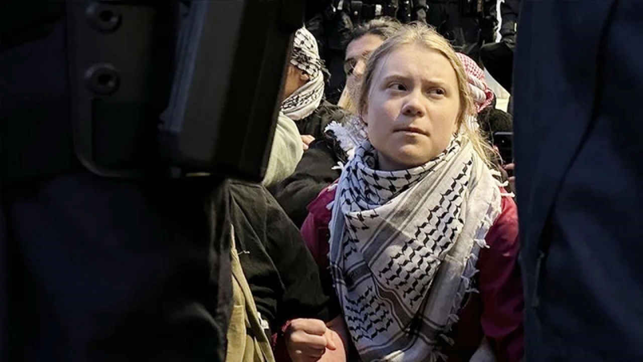 গ্রেটা থানবার্গসহ ১৬৫ অভিযাত্রীকে গ্রিসে পাঠাচ্ছে ইসরায়েল