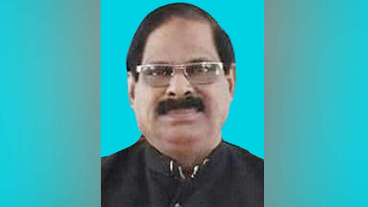 সন্তানসহ সাবেক এমপি দুদুর বিদেশযাত্রায় নিষেধাজ্ঞা 