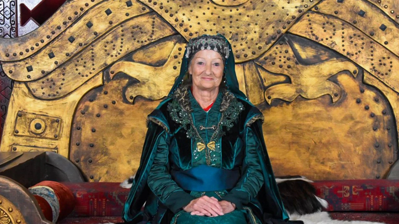 তুর্কি ড্রামা ‘কুরলুস উসমান’ দেখে ইসলাম গ্রহণ করলেন নারী