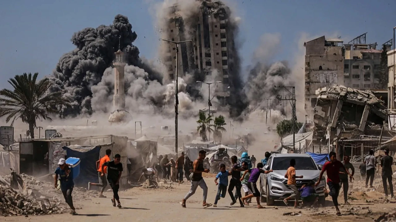 যুদ্ধ বন্ধের নিশ্চয়তা চায় হামাস