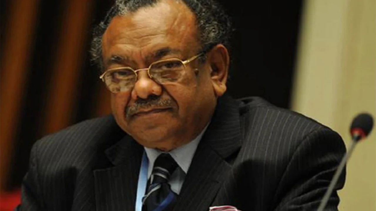 সাবেক মন্ত্রী রুহুল হকের ৫৬ ব্যাংক হিসাব জব্দ