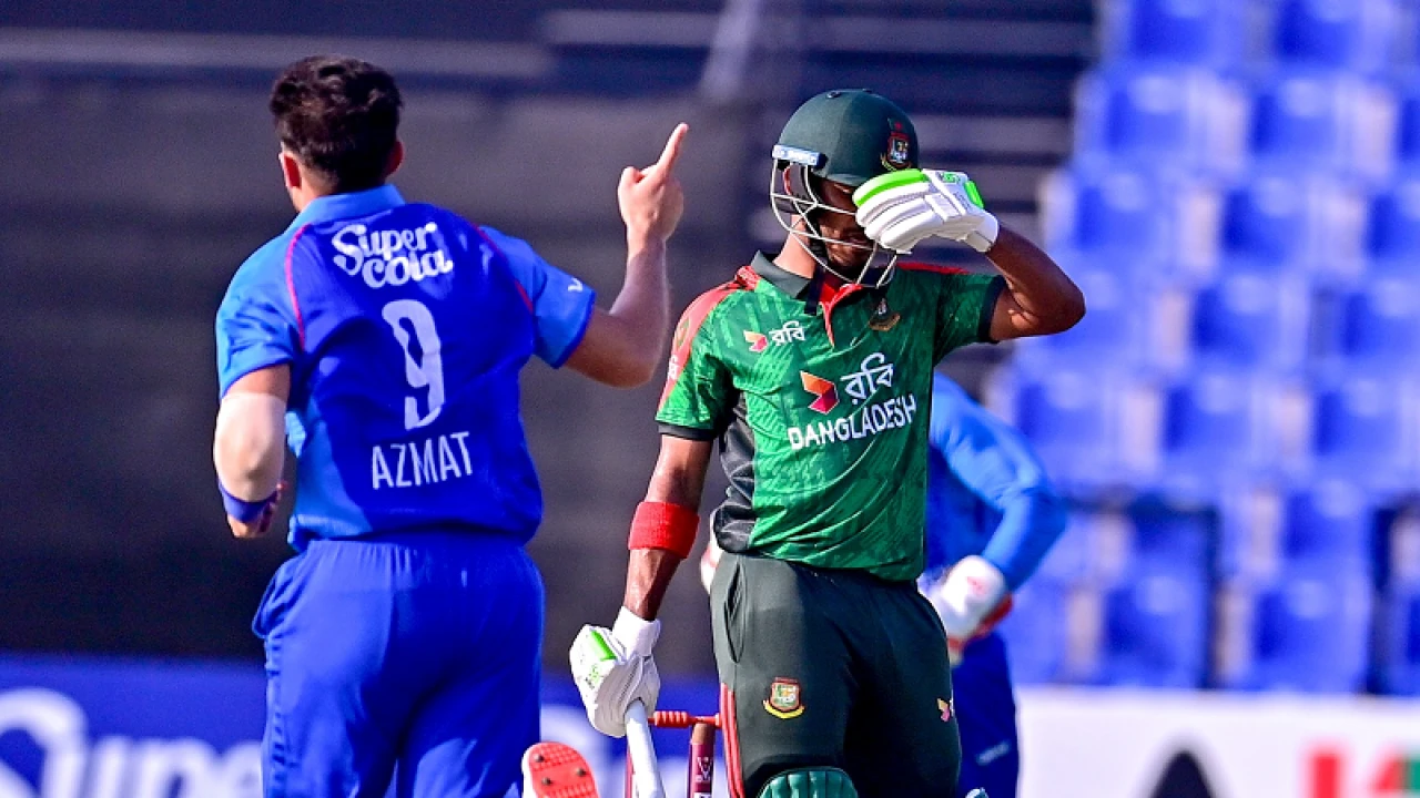 ২৬তম ওভারে এক শ পার করল বাংলাদেশ