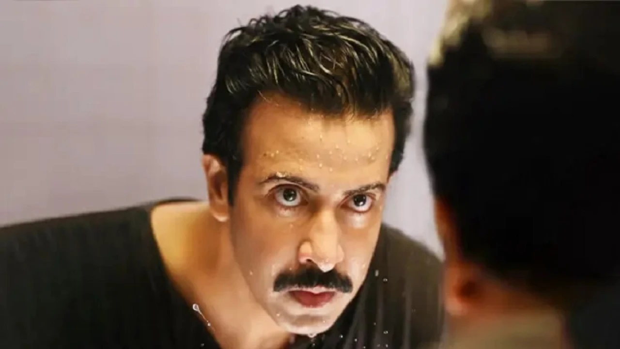 শাকিবের ‘সোলজার’ লুক প্রকাশ, নেটদুনিয়া উত্তাল