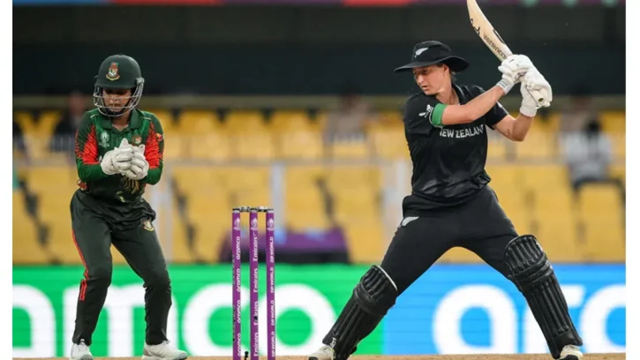 বাংলাদেশকে চ্যালেঞ্জিং টার্গেট দিল নিউজিল্যান্ড