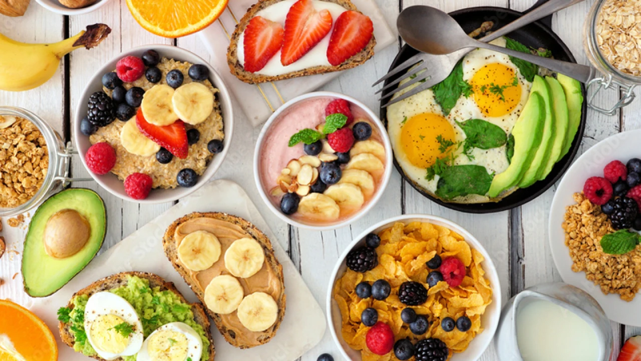 সুস্থতায় সকালে খেতে পারেন যেসব স্বাস্থ্যকর খাবার
