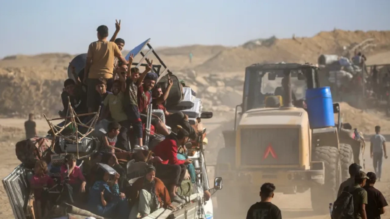 নিজ বাড়িতে ফিরছেন গাজাবাসী, কী বলছেন তারা