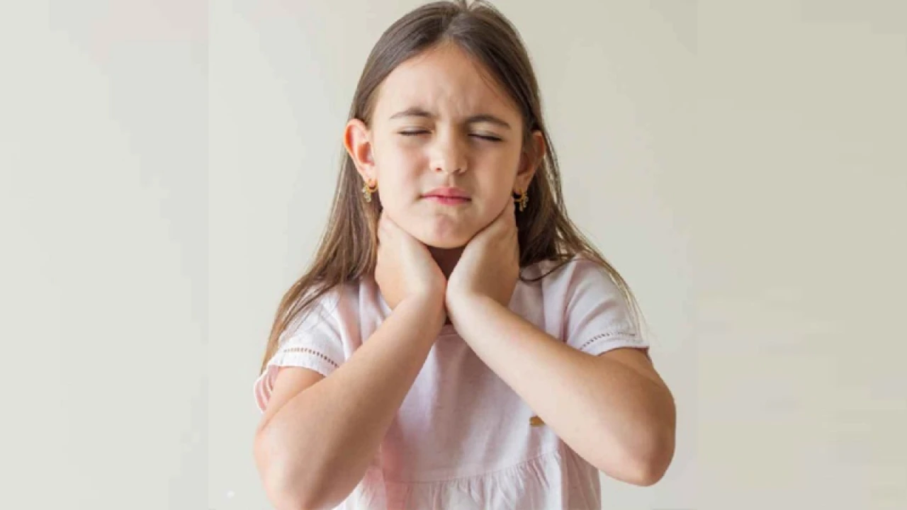 থাইরয়েড গ্রন্থির সমস্যার সঙ্গে শিশুর অটিজমের সম্পর্ক