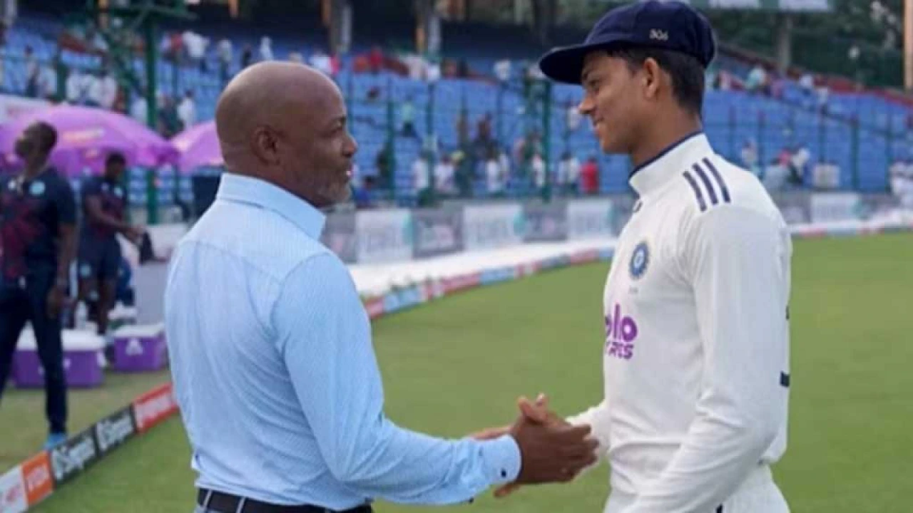 আমাদের বোলারদের এত খারাপভাবে মেরো না