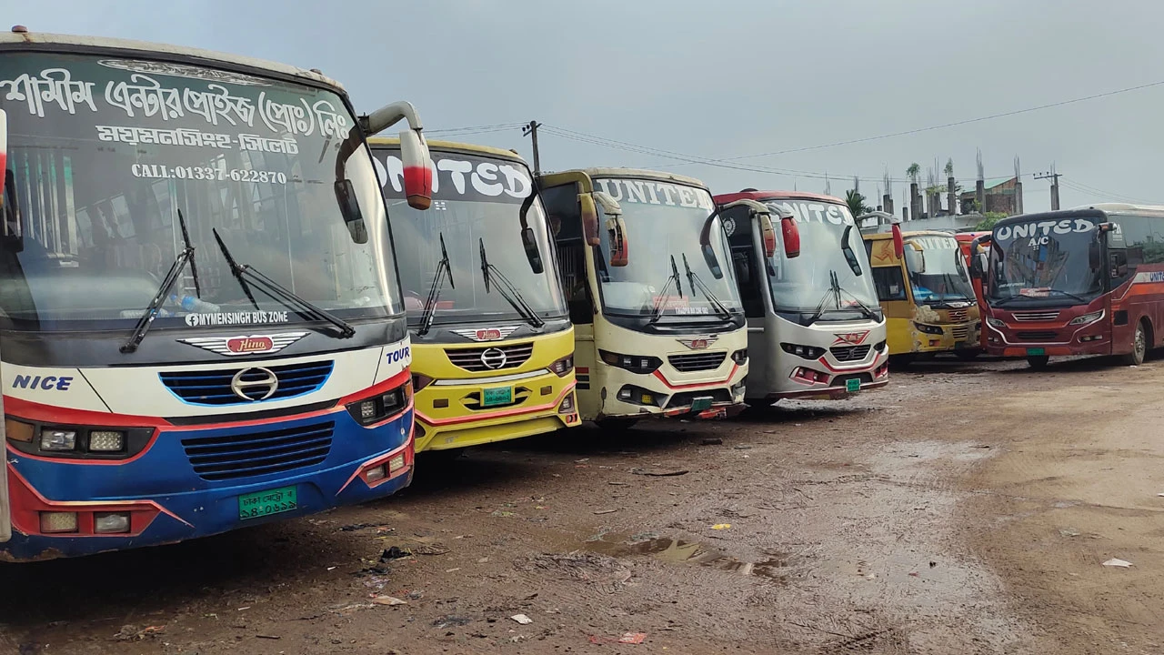 ময়মনসিংহে ধর্মঘট প্রত্যাহার, সোমবার থেকে চলবে বাস