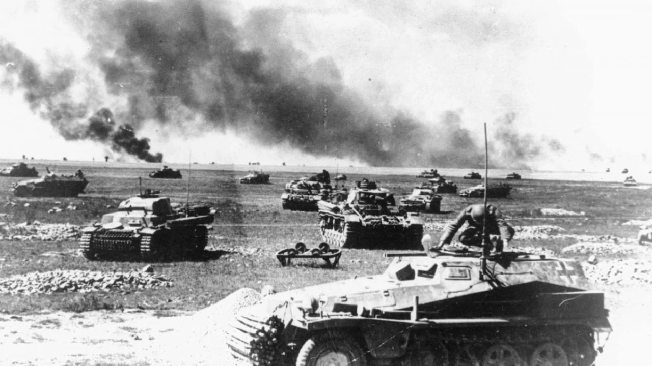 ইতিহাসের এই দিনে ‘ইতালি জার্মানির বিরুদ্ধে যুদ্ধ ঘোষণা করে’