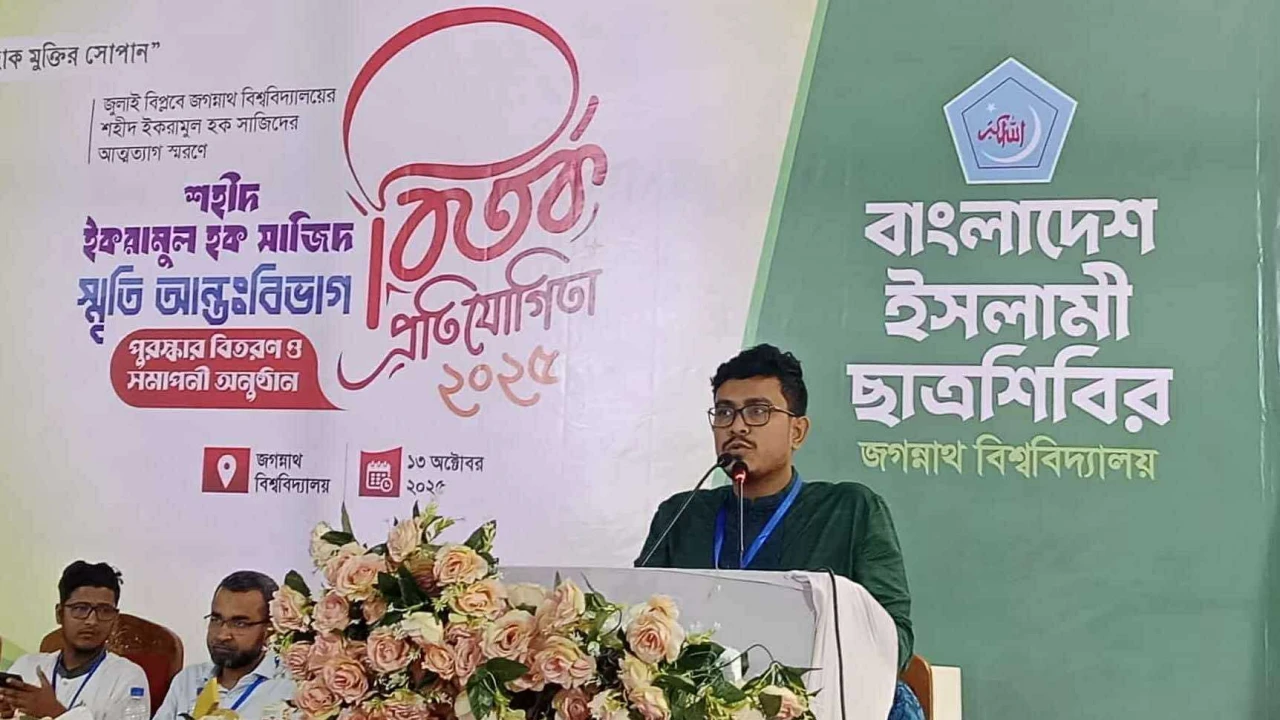 শাহবাগী বুদ্ধিজীবীরা ফ্যাসিবাদ দীর্ঘায়িত করেছিল: সাদিক কায়েম