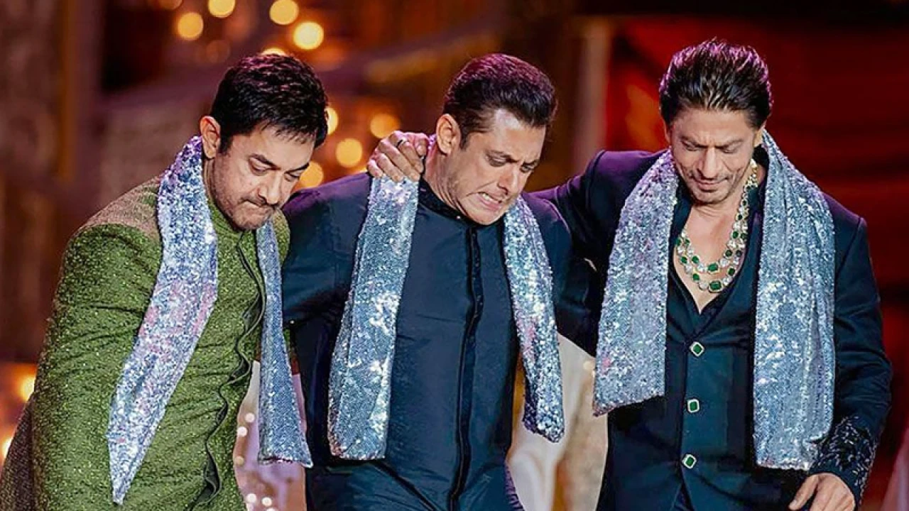 মরুর দেশে তিন খান