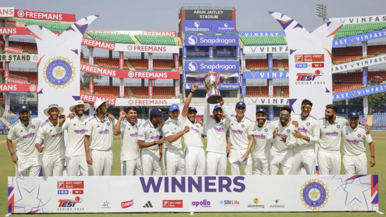 টেস্টে ওয়েস্ট ইন্ডিজকে হোয়াইটওয়াশ করে বিশ্বরেকর্ড ভারতের