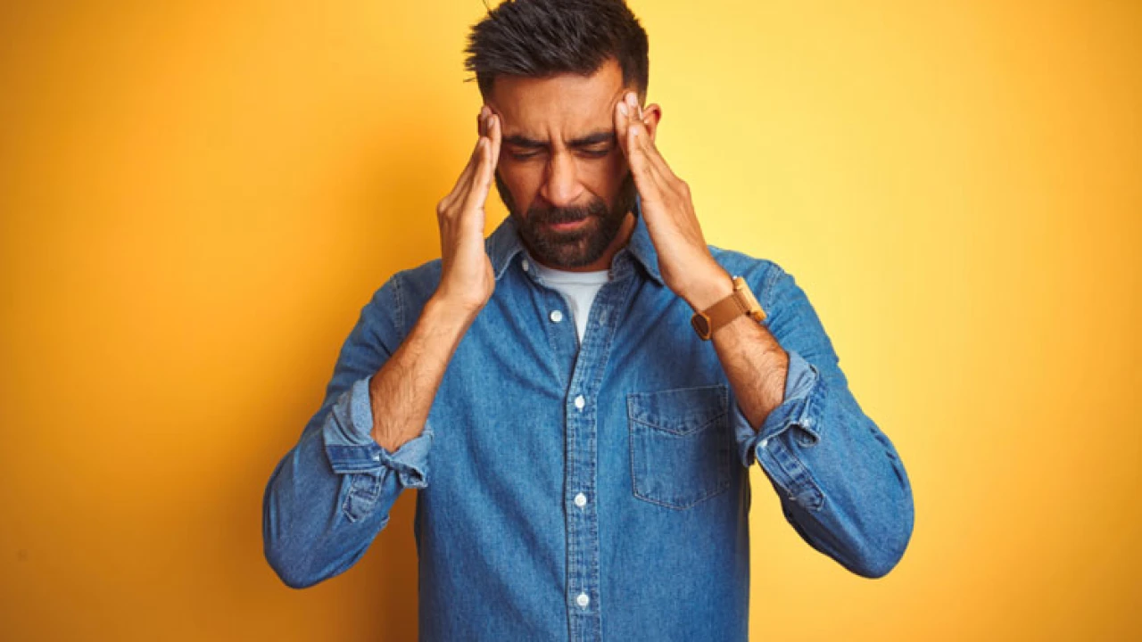 মাথাব্যথা হওয়ার যত কারণ এবং ব্যথা থেকে মুক্তির উপায় জেনে নিন