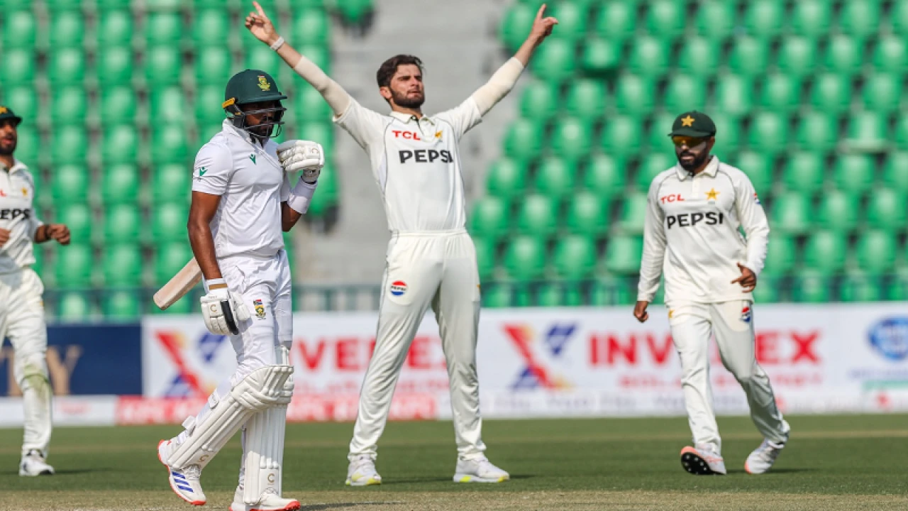 নোমান-সাজিদের স্পিন আর আফ্রিদির পেসে চূর্ণ দ. আফ্রিকা