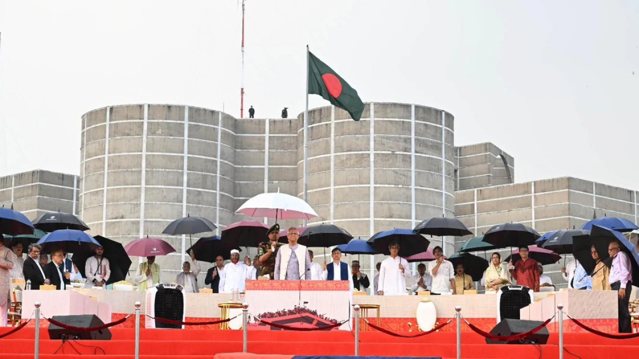 জাতীয় সংগীতে শুরু জুলাই সনদ স্বাক্ষর অনুষ্ঠান