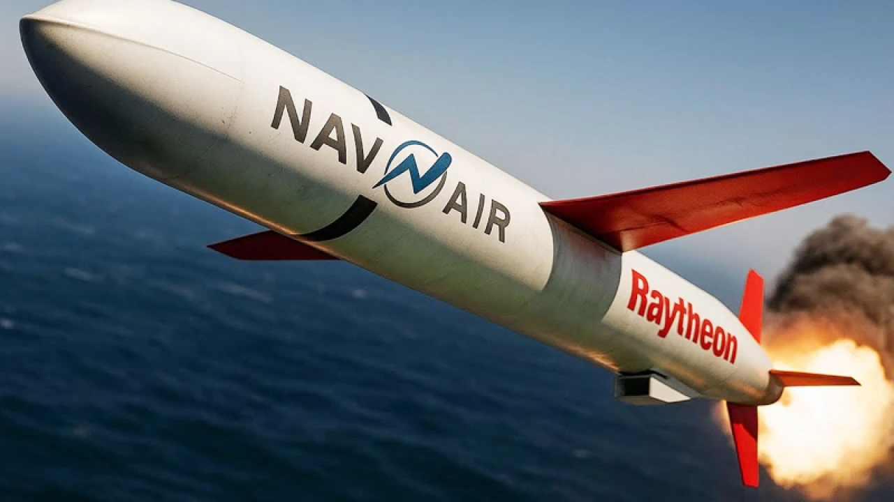 কেন টমাহক মিসাইল চায় ইউক্রেন